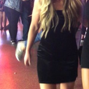 Black mini Forever 21 velvet dress size S